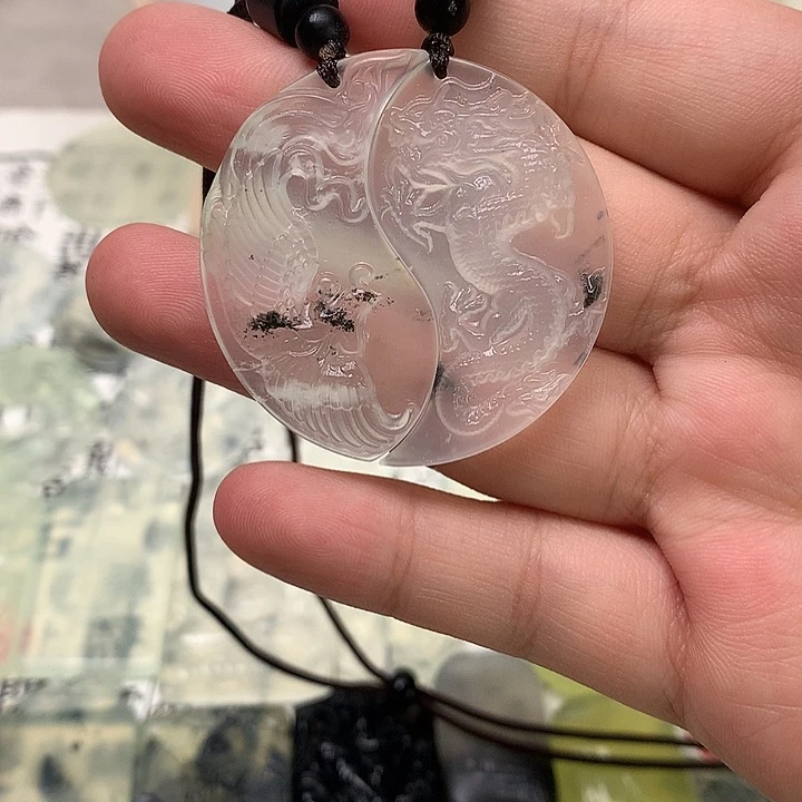 蛇纹石玉合金颈饰
