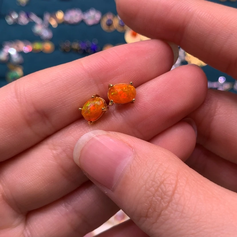 【闪购商品】欧泊耳钉款式银S925镶嵌玲***^