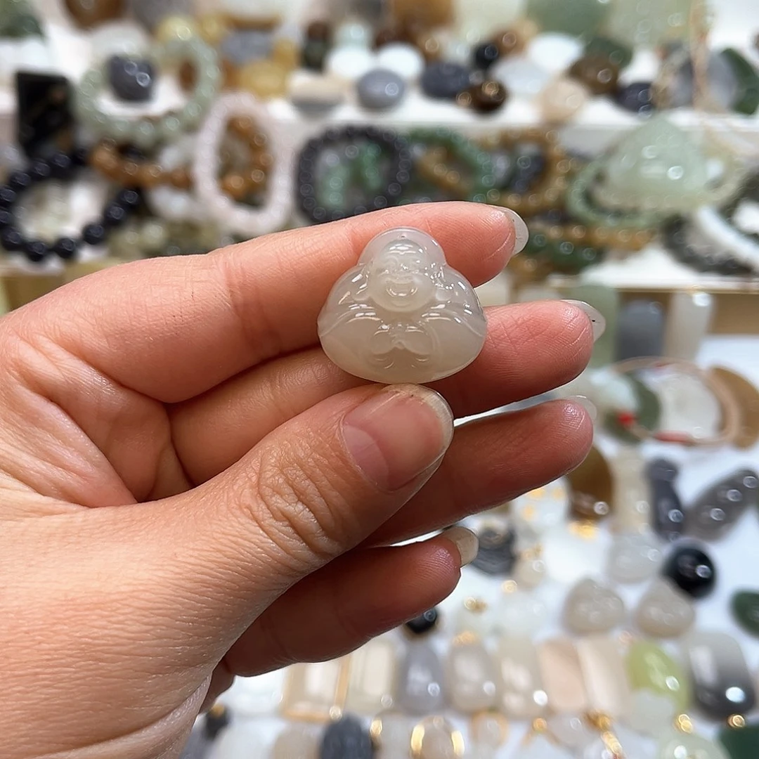 和田玉吊坠(赠链)未镶嵌苇**晴