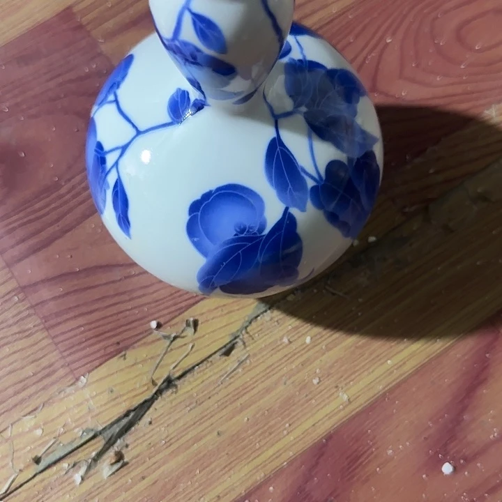 无***谓香榧木 bvhvbbbvbvbv