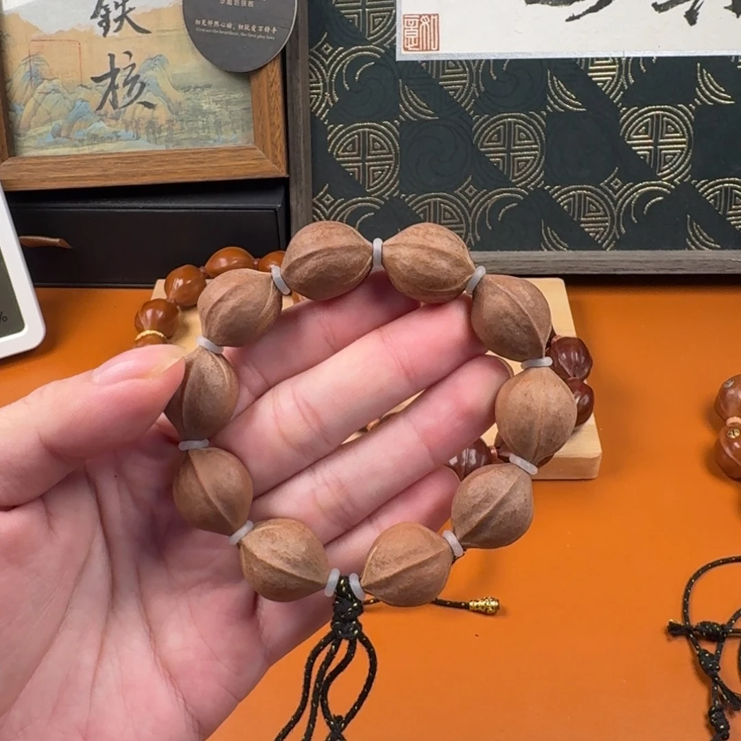 手串橄榄核17.22梅林铁核