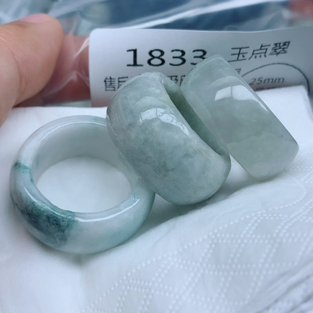 翡翠未镶嵌颈饰珠子批发