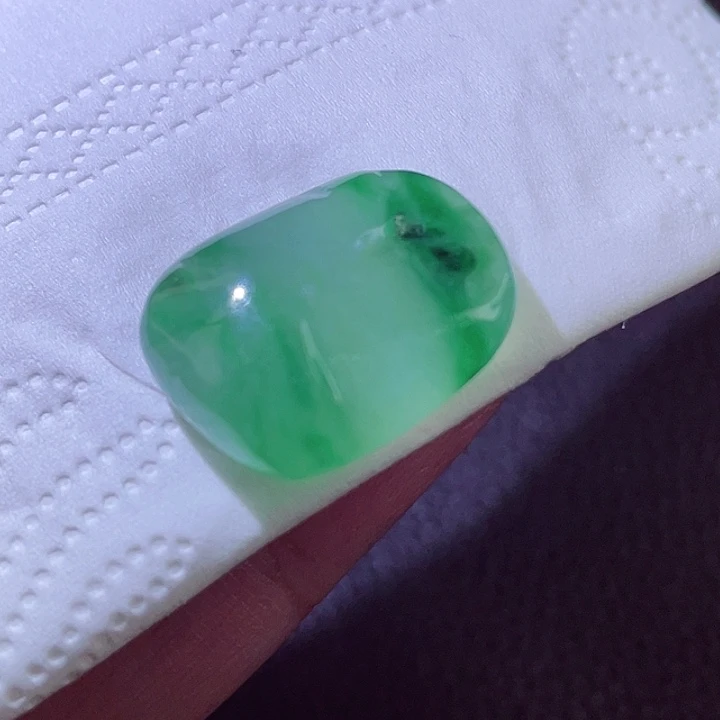 颈饰18K金镶嵌翡翠翡翠