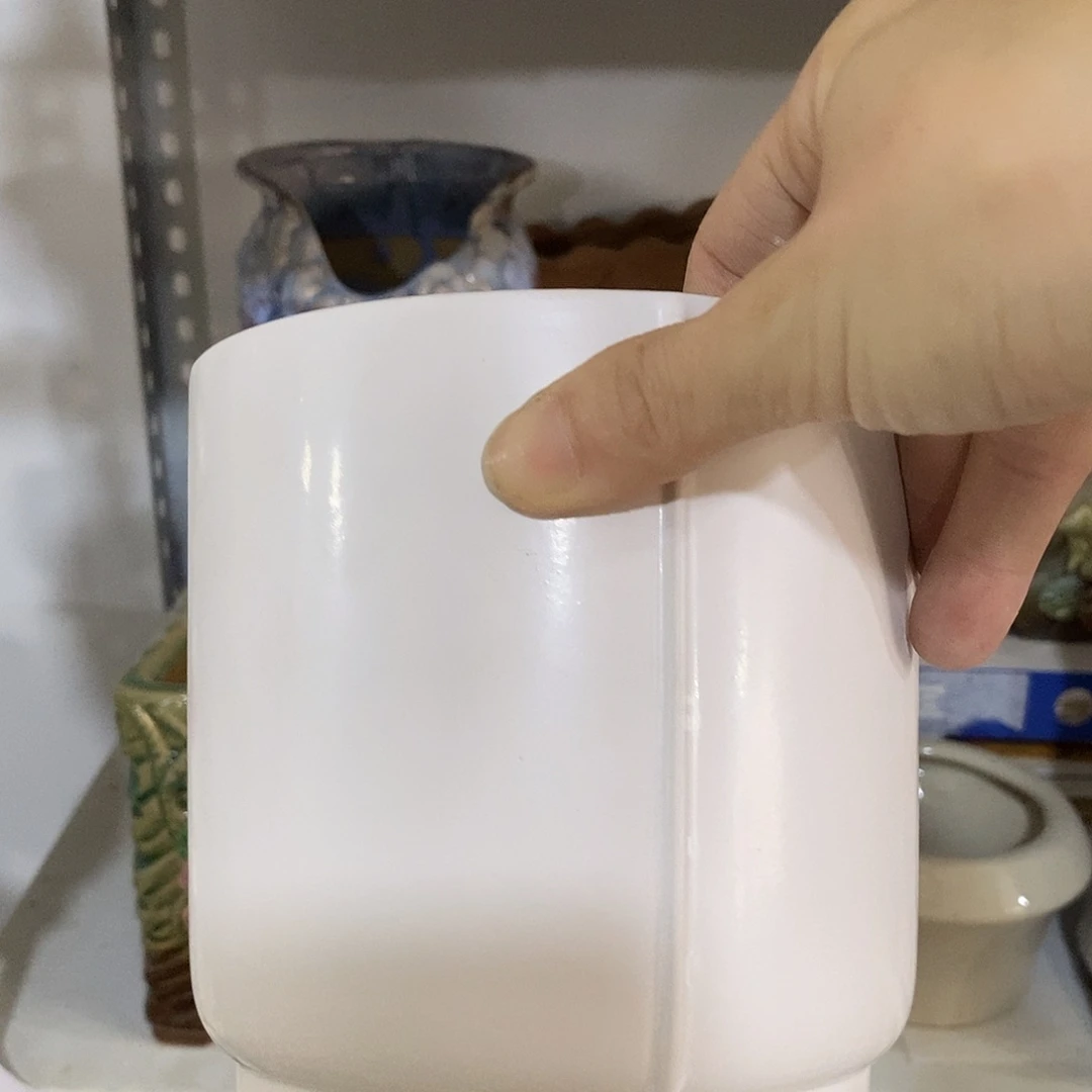 摆件陶盆有孔 瑕疵介意勿拍
