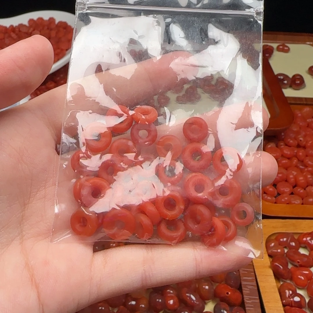 南红玛瑙未镶嵌挂件微瑕不退换