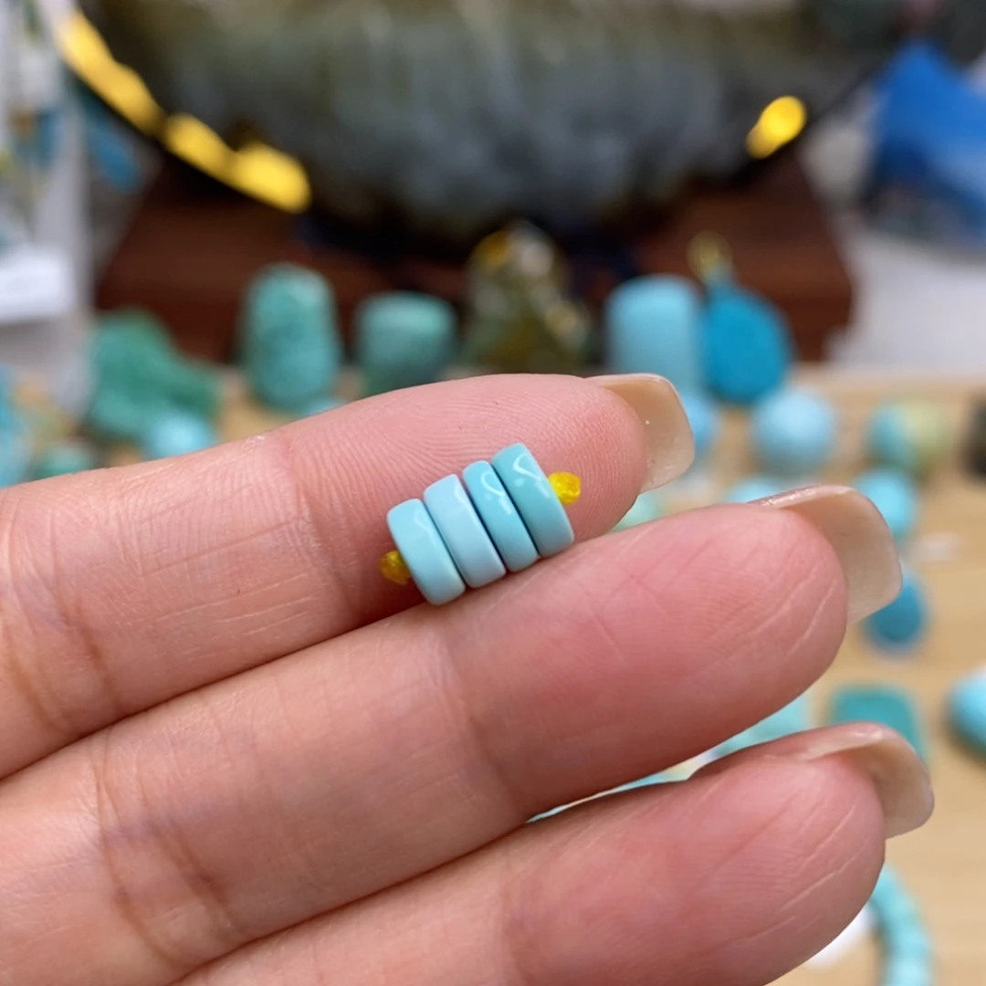 绿松石未镶嵌珠宝奇石6.4