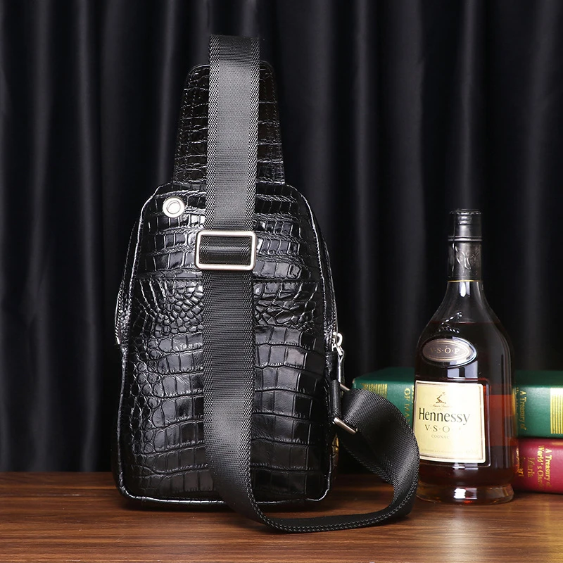 斜跨包包真皮YAQILUO胸包胸前包鳄鱼纹鳄鱼爪潮牛皮男士休闲男包