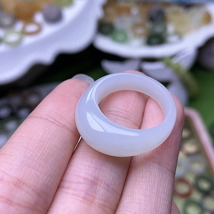 未镶嵌戒指和田玉19.2羊脂白
