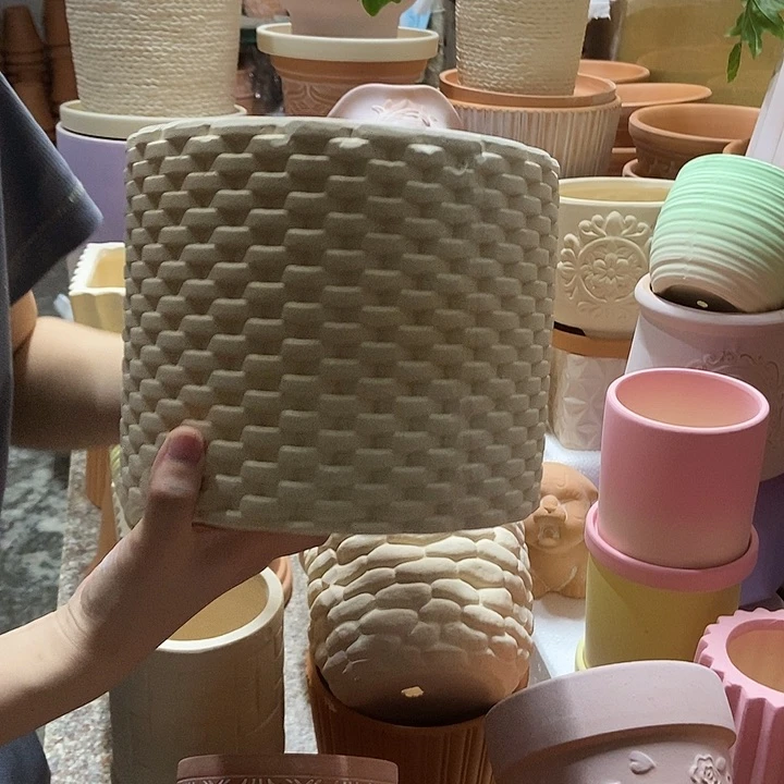 20×15白陶编织盆1个