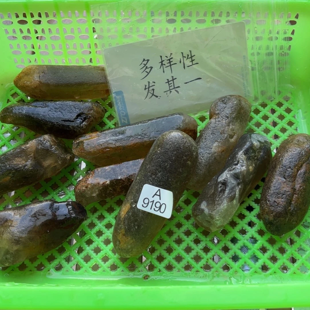 【闪购商品】未镶嵌水晶大型摆件（非配饰）多样性发其一