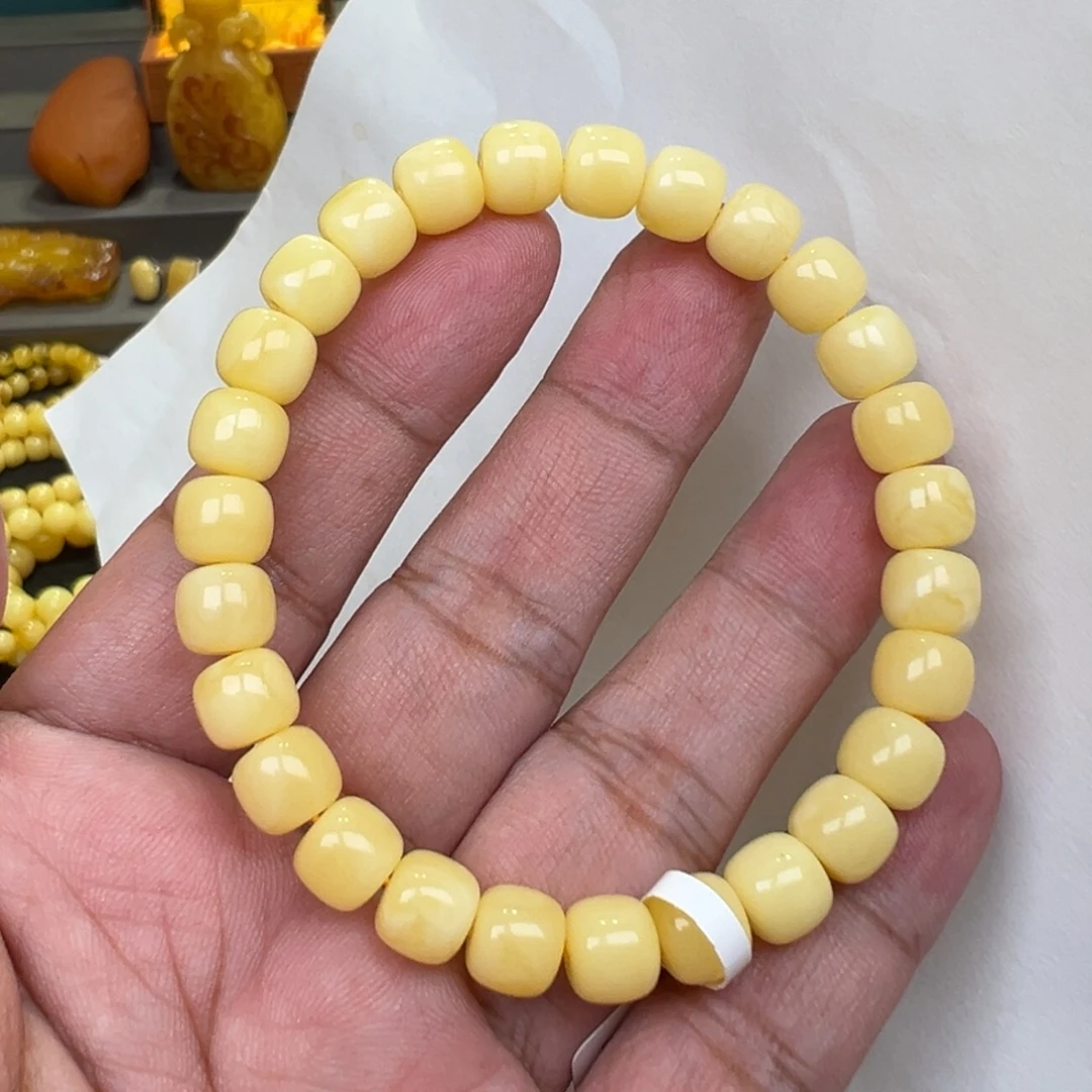 蜜蜡未镶嵌珠宝奇石8加9.88克