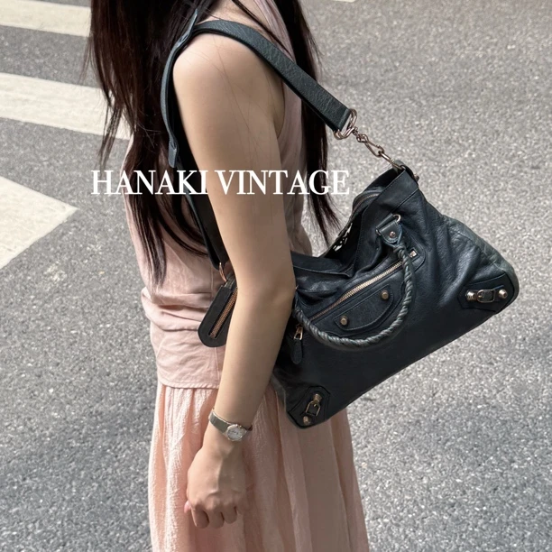 95新 Balenciaga/巴黎世家 花绮中古/巴黎世家螺子黛色town机车
