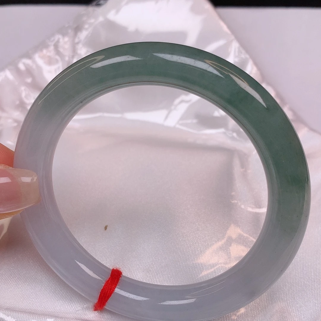 【闪购商品】翡翠手镯未镶嵌57圆条手镯