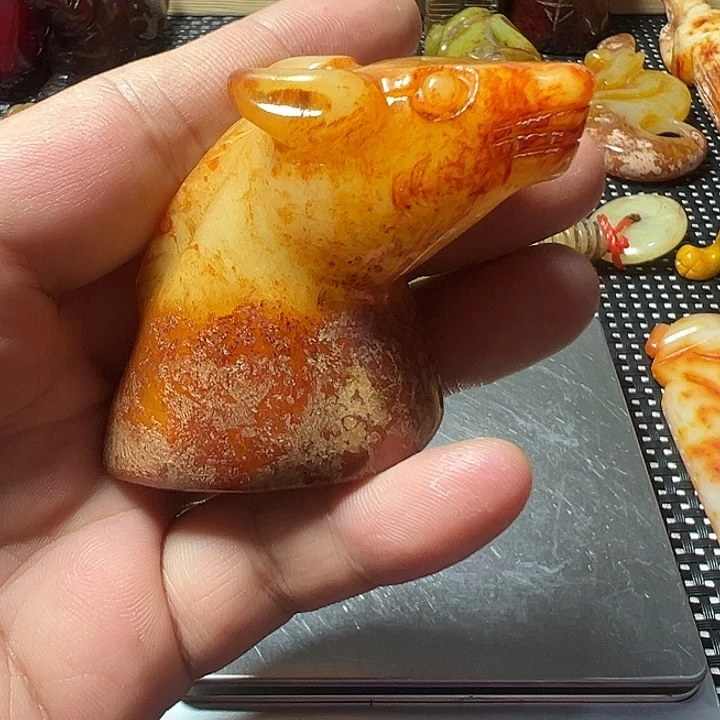 未镶嵌和田玉（糖玉）挂件