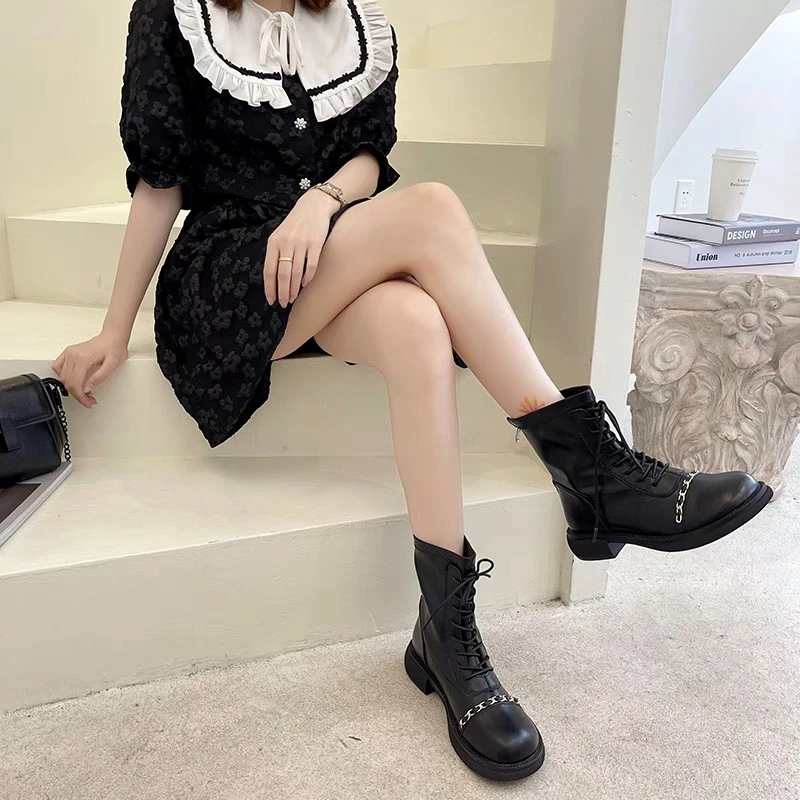 明星同款时尚休闲马丁靴790/788