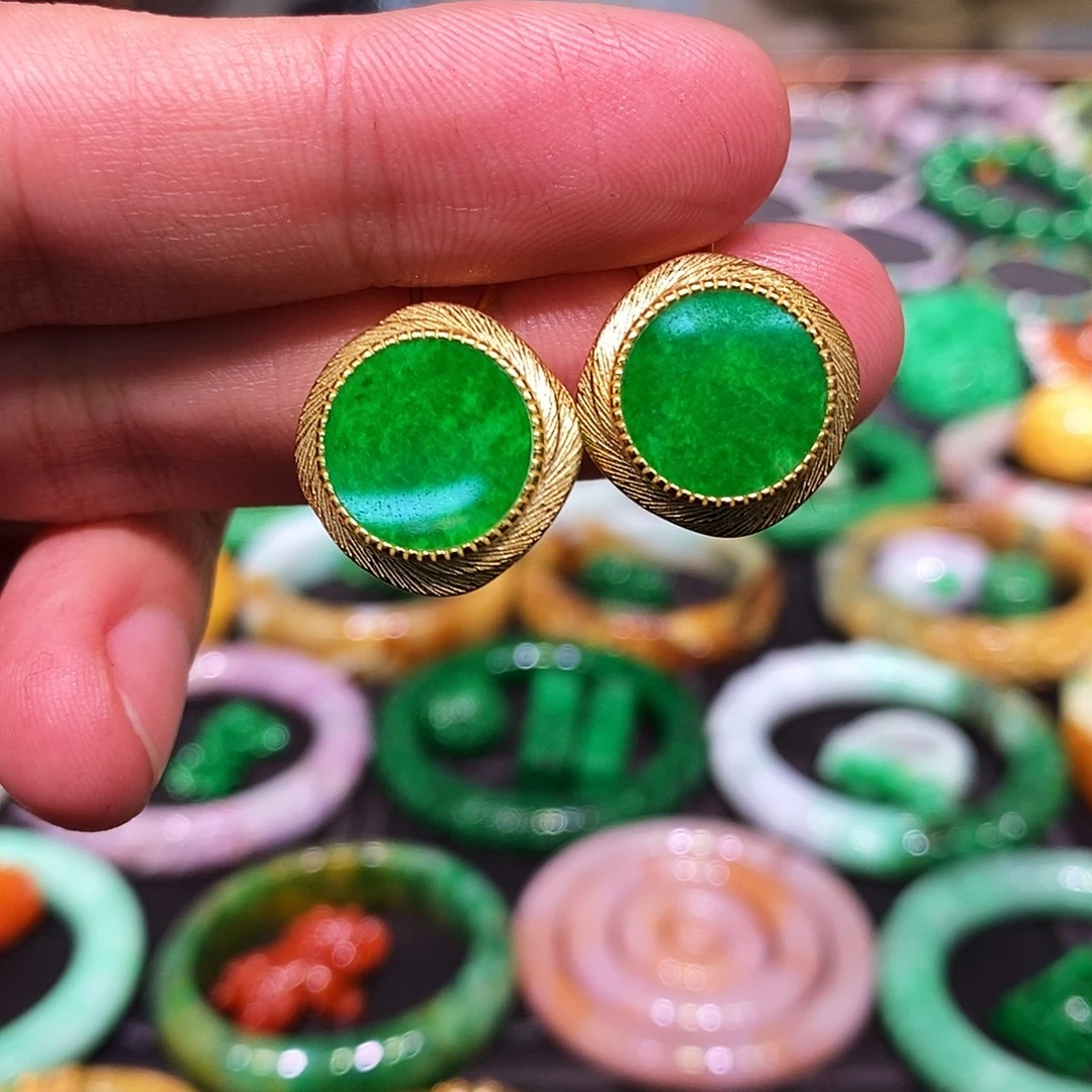 翡翠未镶嵌耳饰翡翠