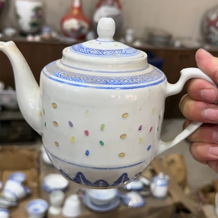 杯j***x景德镇陶瓷艺术品
