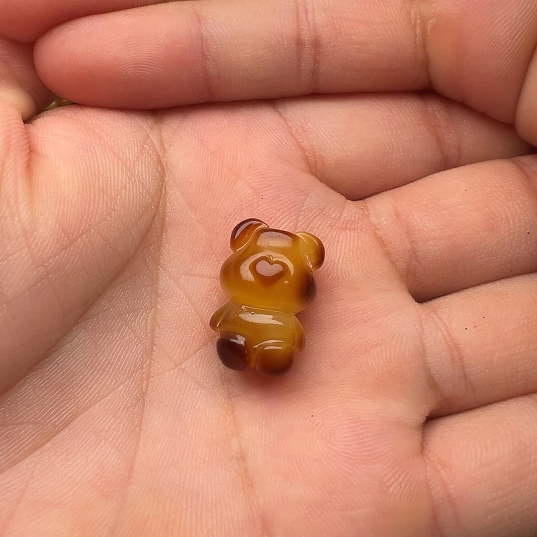 车***车蜜蜡颈饰未镶嵌俏色小熊提溜吊坠（打孔不退换）