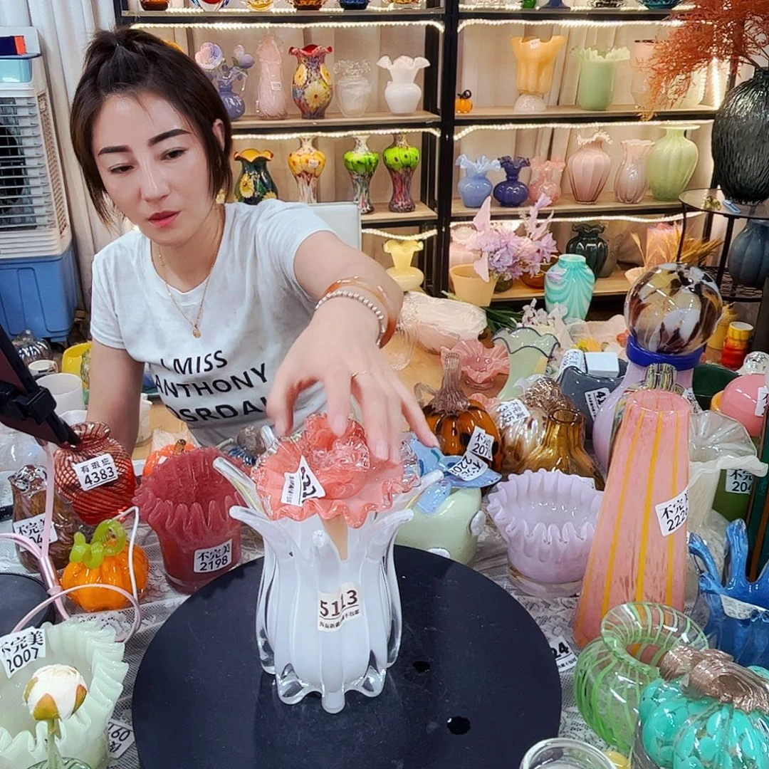5113 琉璃花瓶摆件不完美