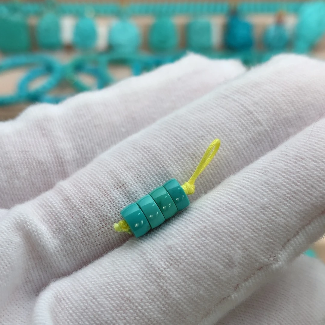 绿松石未镶嵌珠宝奇石5.4mm
