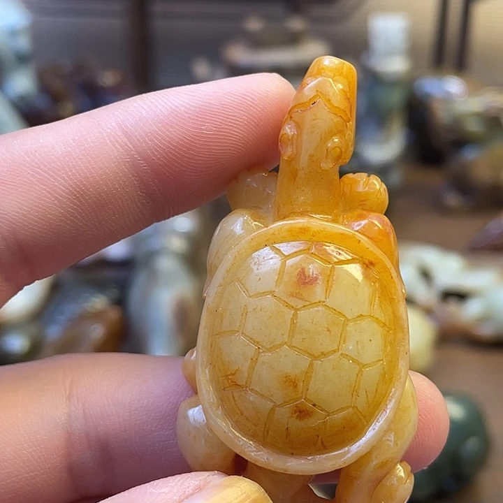 和田玉（糖玉）未镶嵌挂件