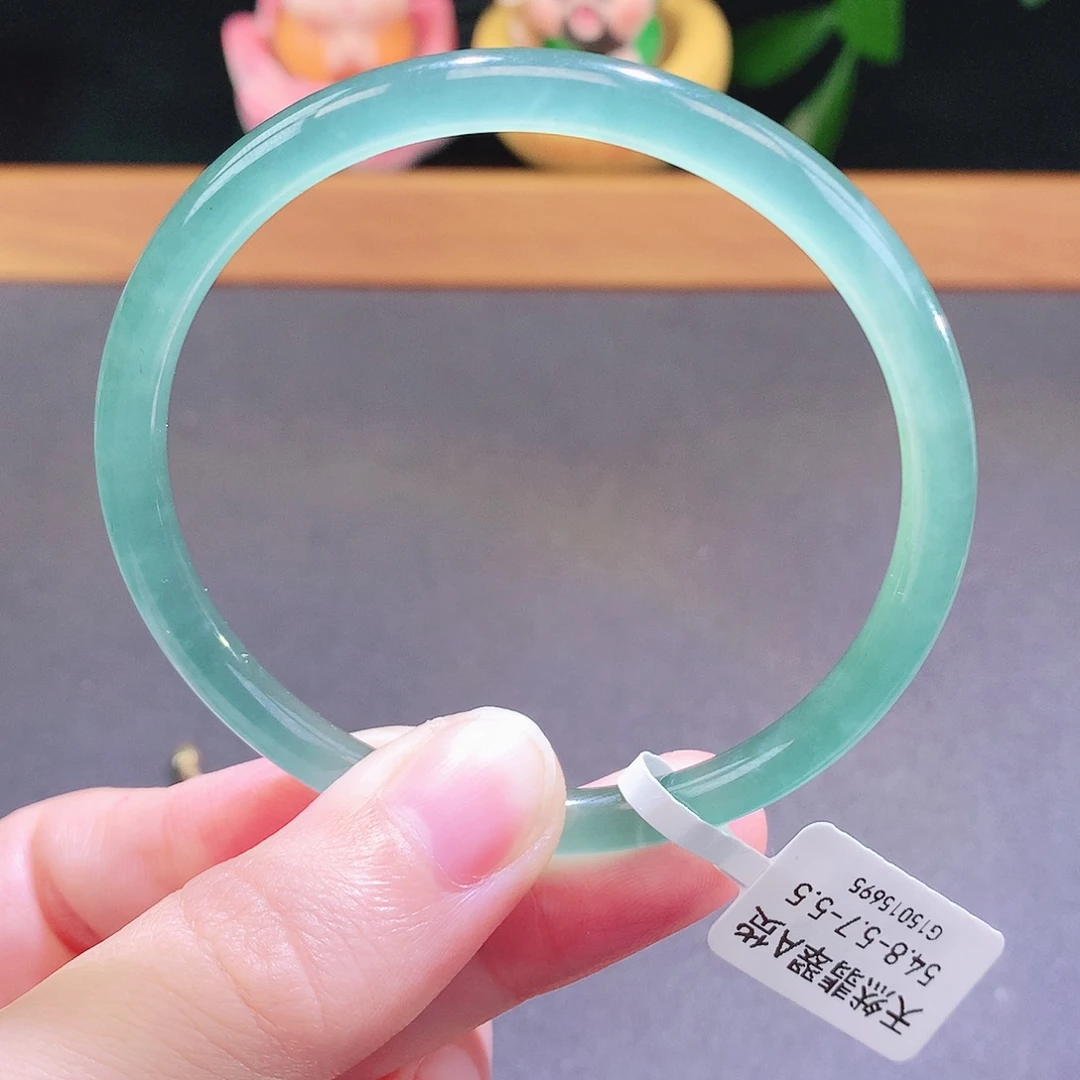 翡翠未镶嵌手镯天然翡翠