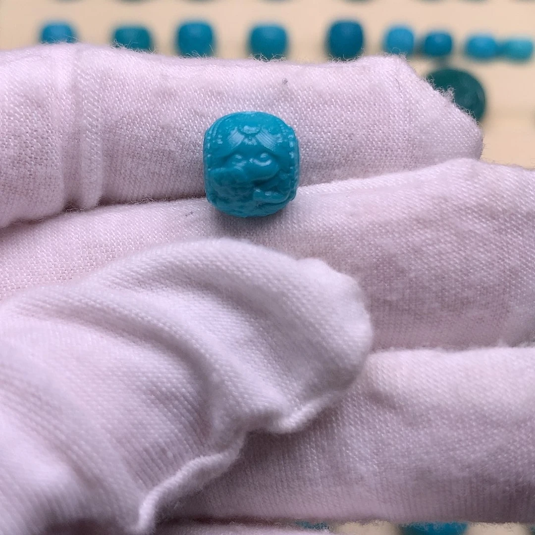 绿松石未镶嵌天然原矿绿松石扎基9.7