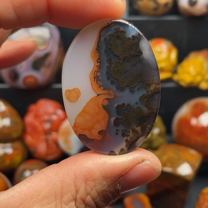玛瑙/玉髓未镶嵌颈饰
