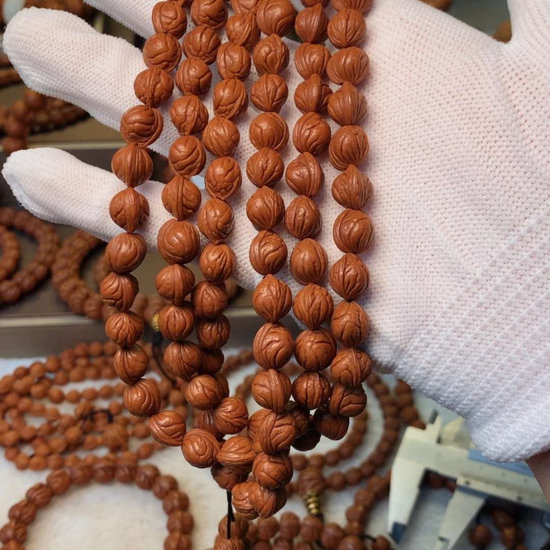 驾***》手串桃核秦岭龙纹