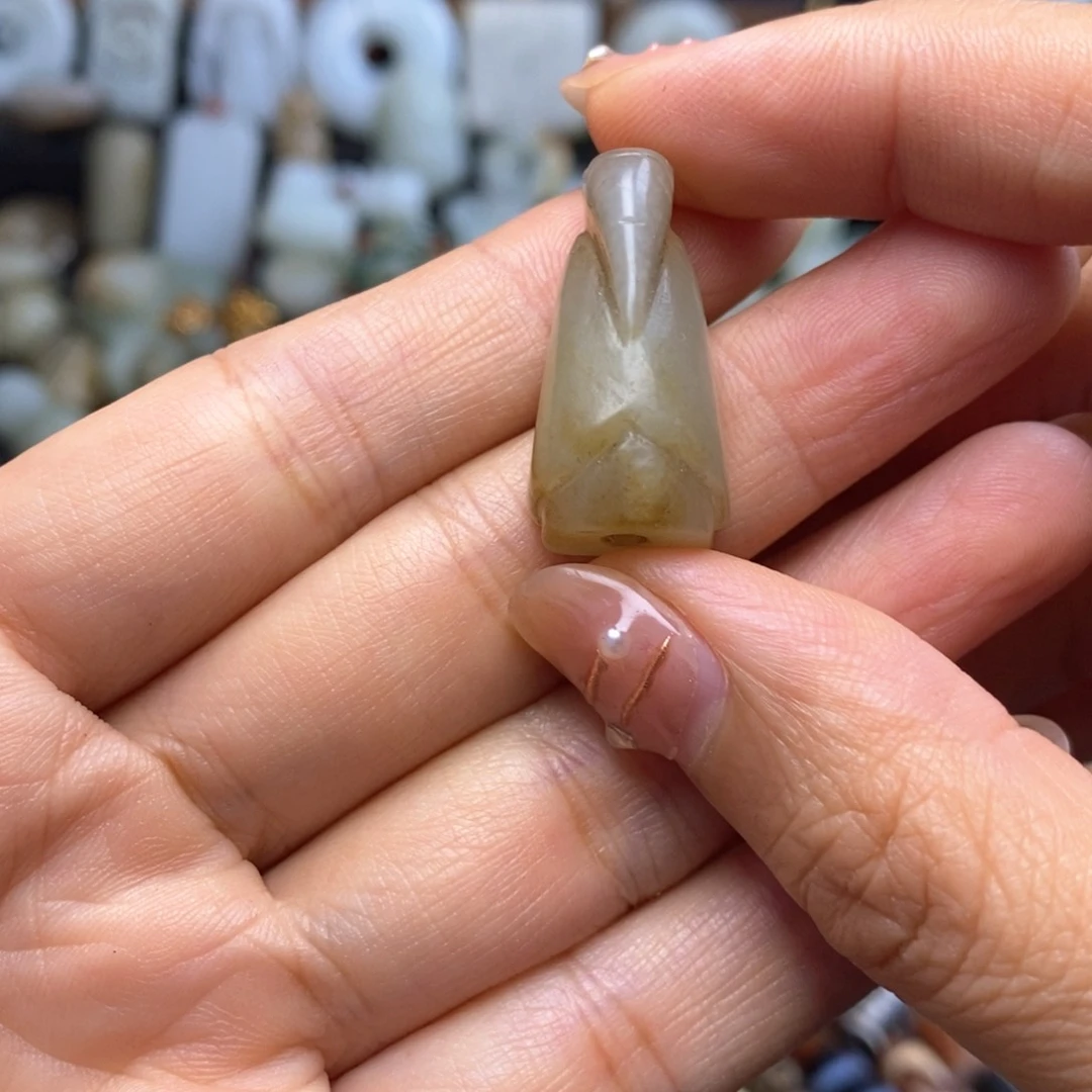 未镶嵌颈饰玛瑙/玉髓