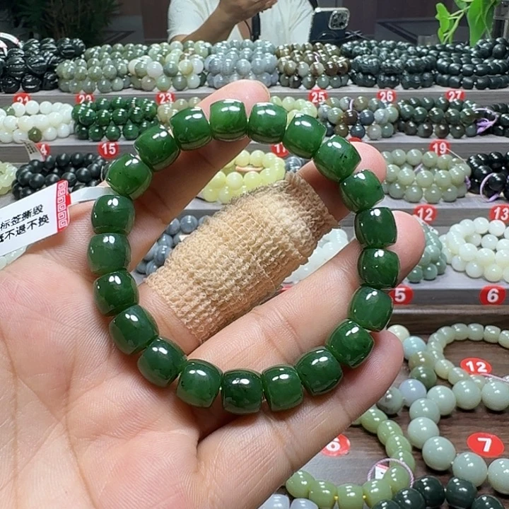 未镶嵌手链和田玉（碧玉）直切卡10