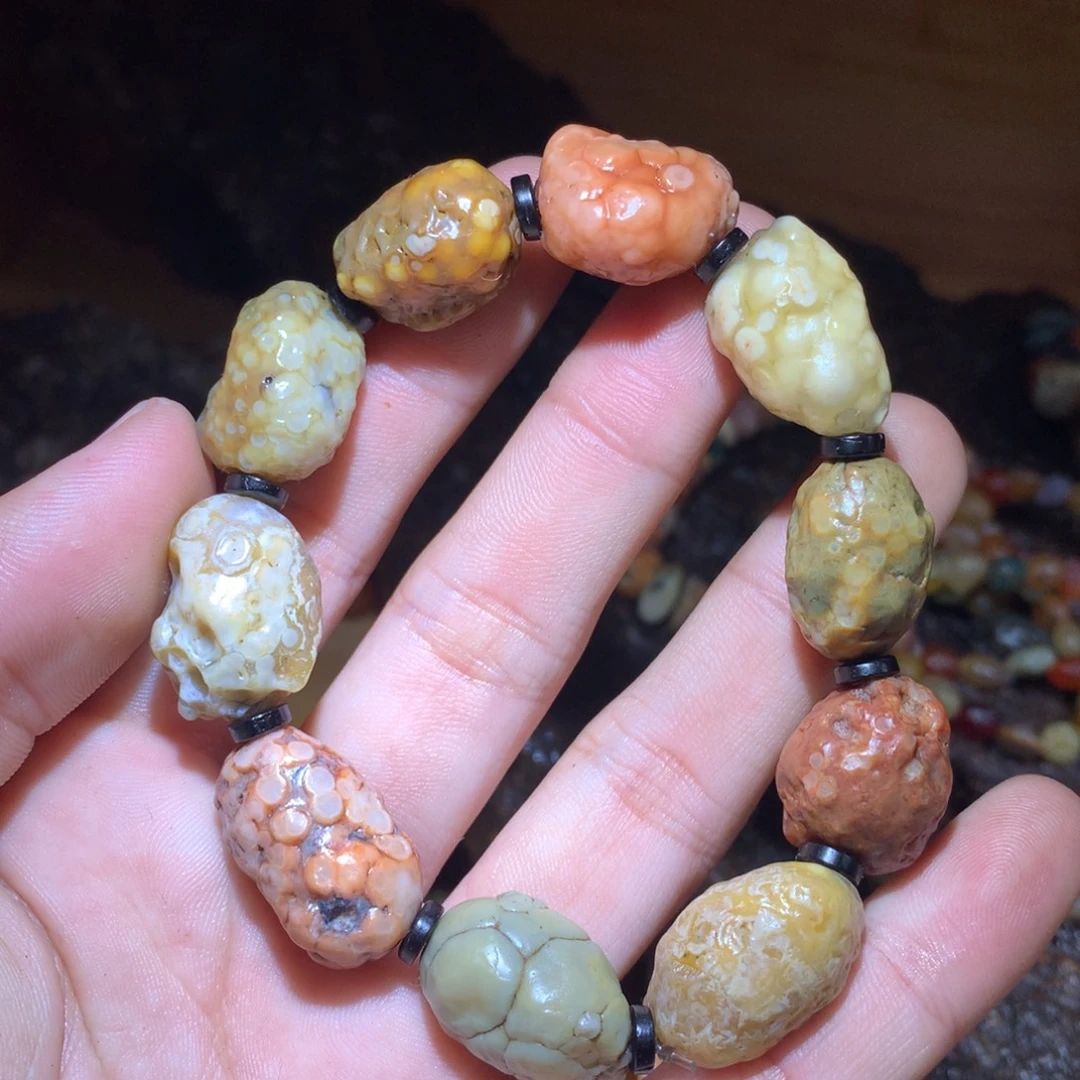 玛瑙/玉髓未镶嵌阿拉善戈壁玛瑙