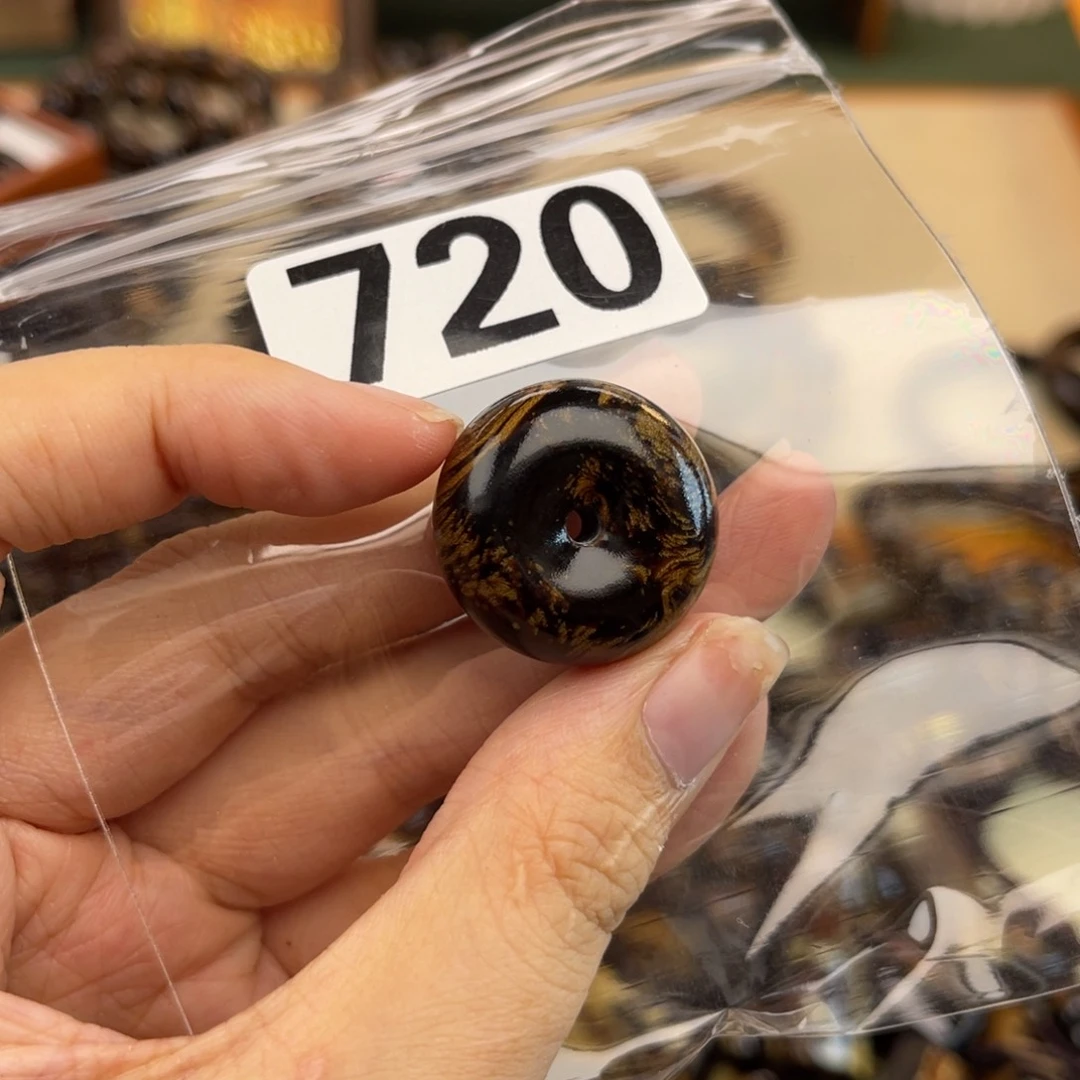 大果紫檀（缅甸花梨）720