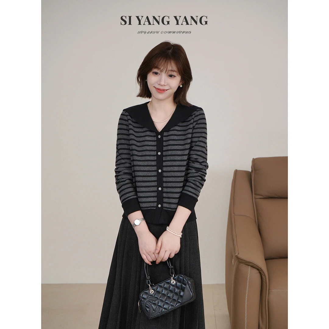 斯洋洋SIYANG混纺条纹针织轻薄舒爽百搭通勤上衣SY509A113SYY