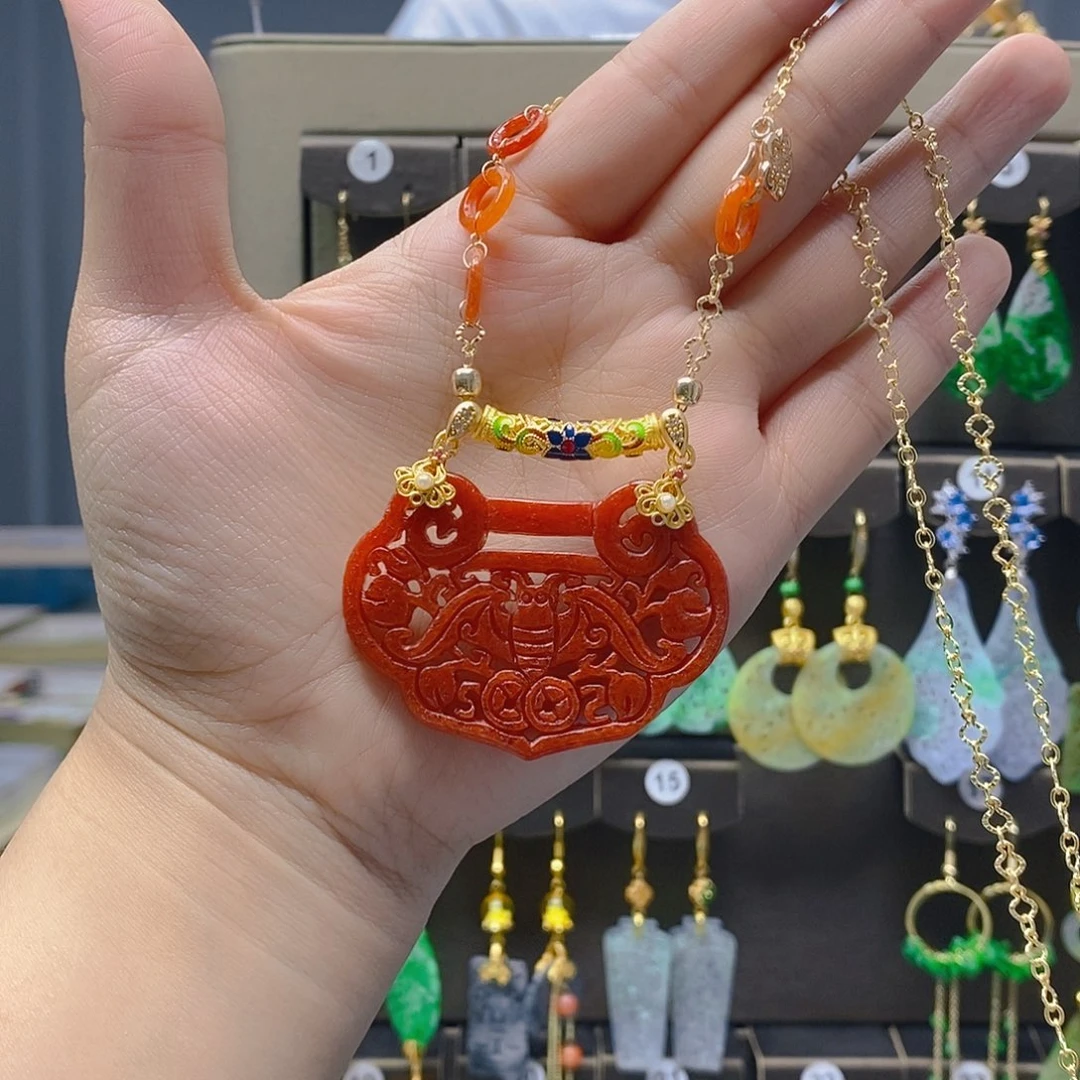 颈饰未镶嵌翡翠翡翠