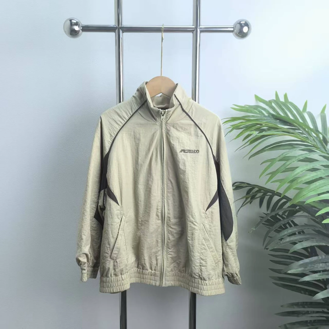 【0181】卡其色拼色外套B1-18