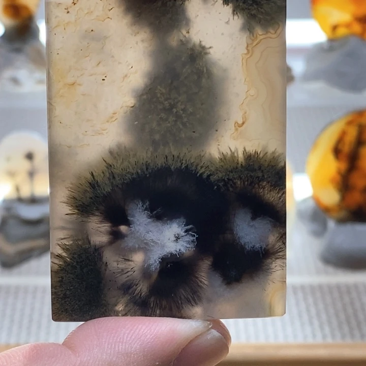 合金颈饰玛瑙/玉髓