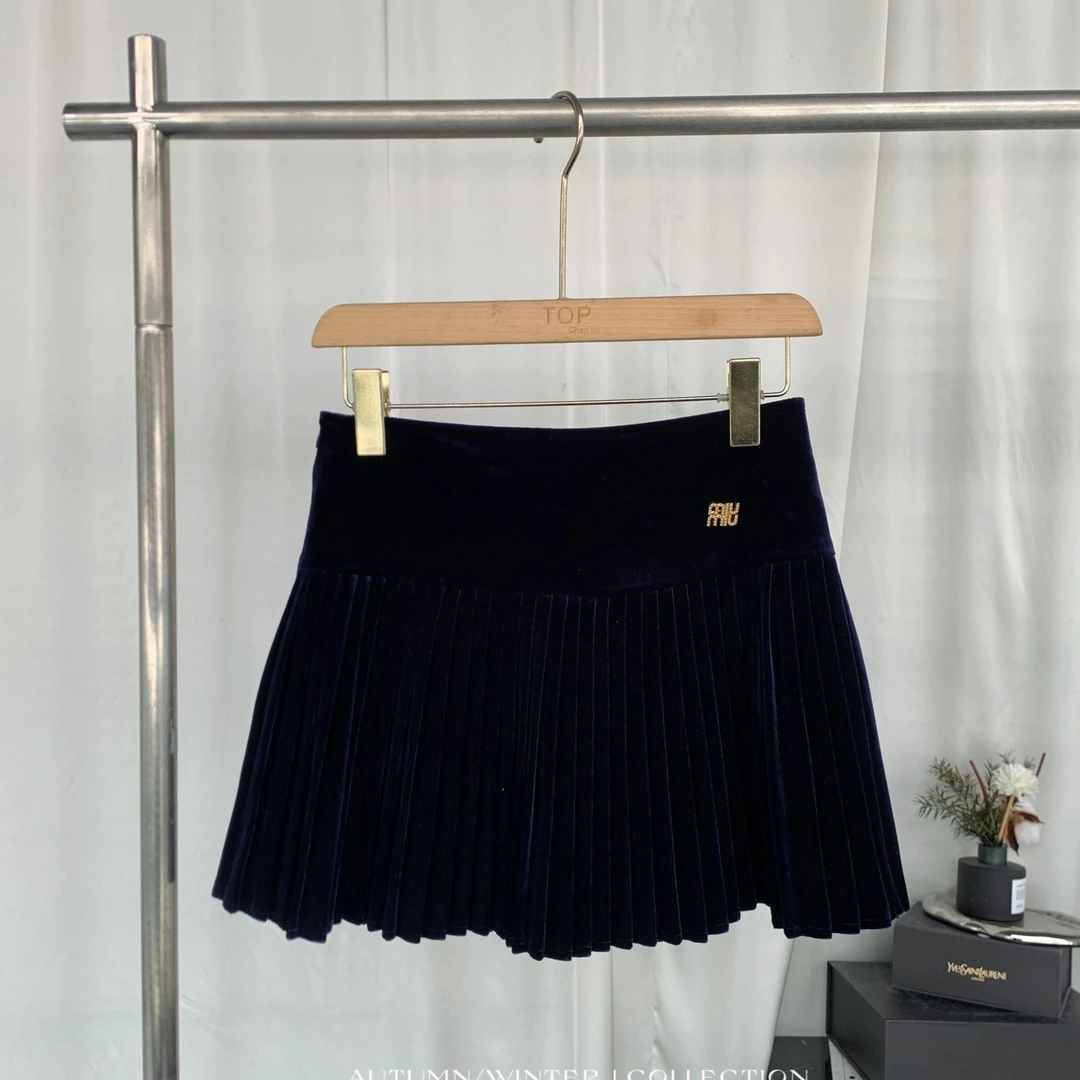 25259 丝绒半身裙