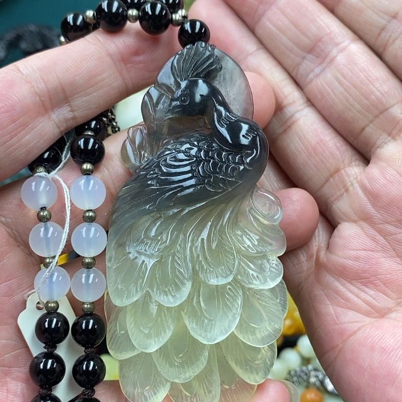 【闪购商品】蛇纹石玉未镶嵌吊坠