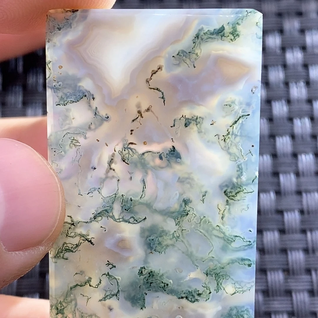 玛瑙/玉髓颈饰未镶嵌波*