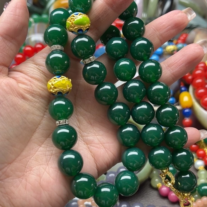 玛瑙/玉髓颈饰未镶嵌