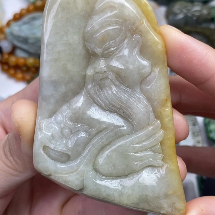 颈饰未镶嵌翡翠吊坠