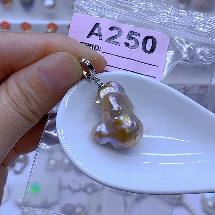 未镶嵌颈饰淡水珍珠