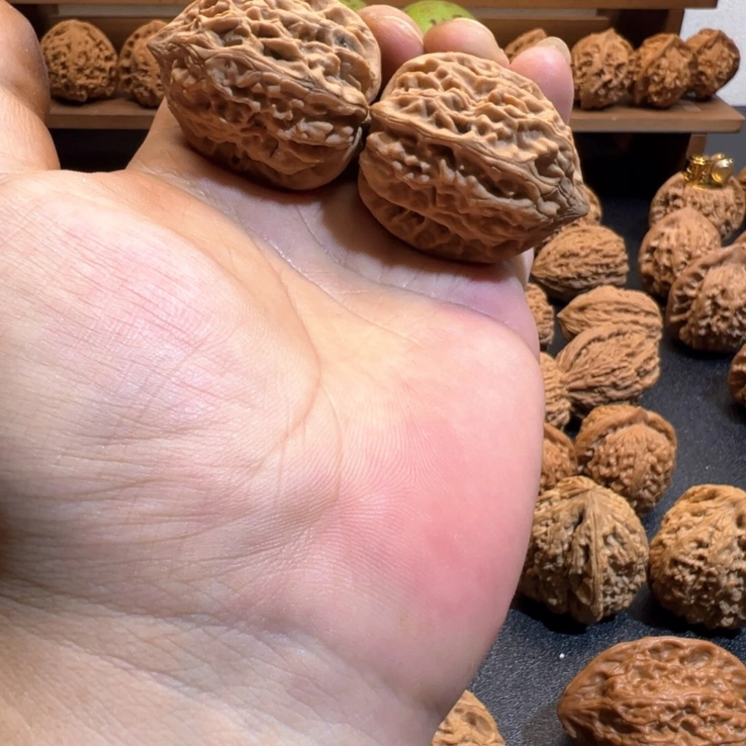 核桃手串/手链37尺老树鸡心有小白尖全品41克