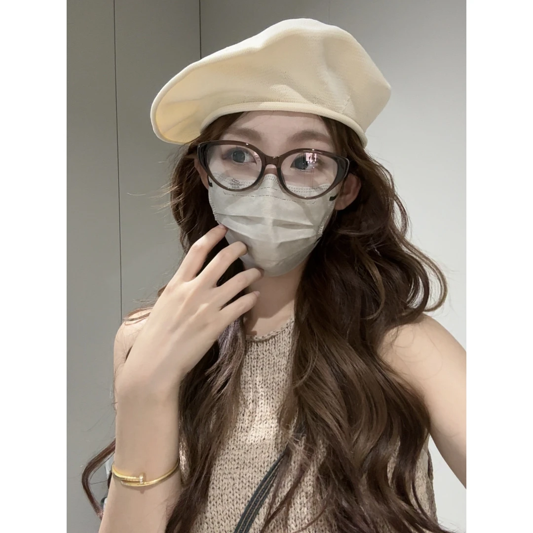 露思同款百搭定型纯色卷边贝雷帽