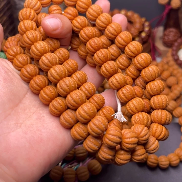 吊坠猴头核桃1.2尺寸105颗，大圣流苏