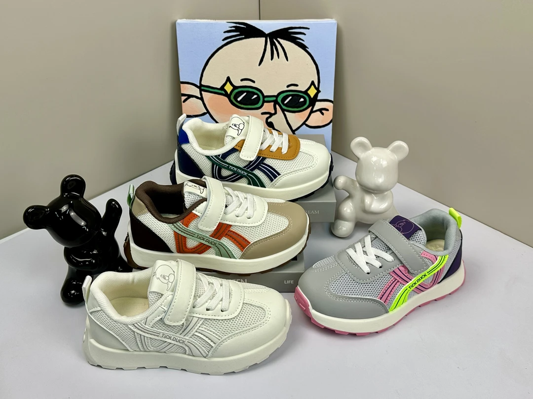 S131儿童开学季女童透气运动鞋男童休闲板鞋欧若动感风运动童鞋