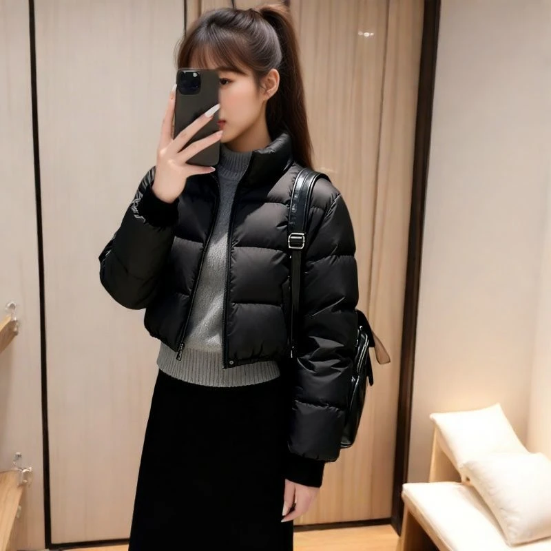 2025冬季黑色短款羽绒棉服女高级感立领显瘦时尚保暖外套冬季棉衣