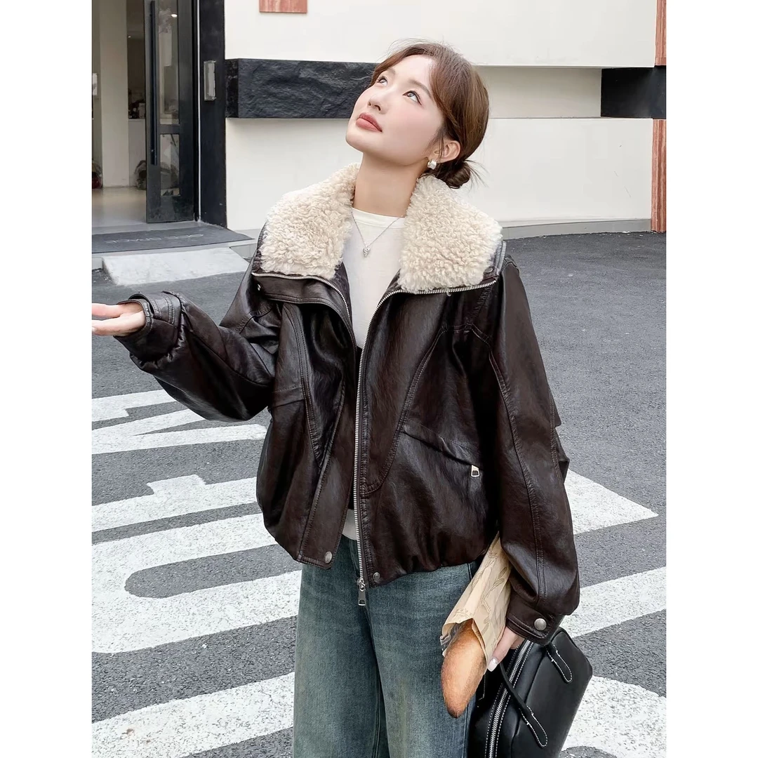 "毛绒翻领”加绒加厚保暖皮衣外套2025秋冬新款上衣2337