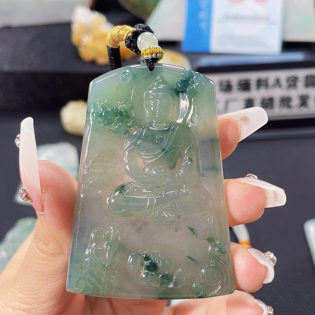少***爷翡翠未镶嵌颈饰翡翠